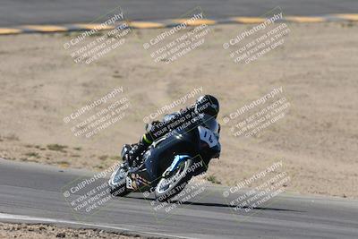 media/Oct-19-2024-CVMA (Sat) [[7df39c5a0d]]/Race 4-Formula Middleweight/